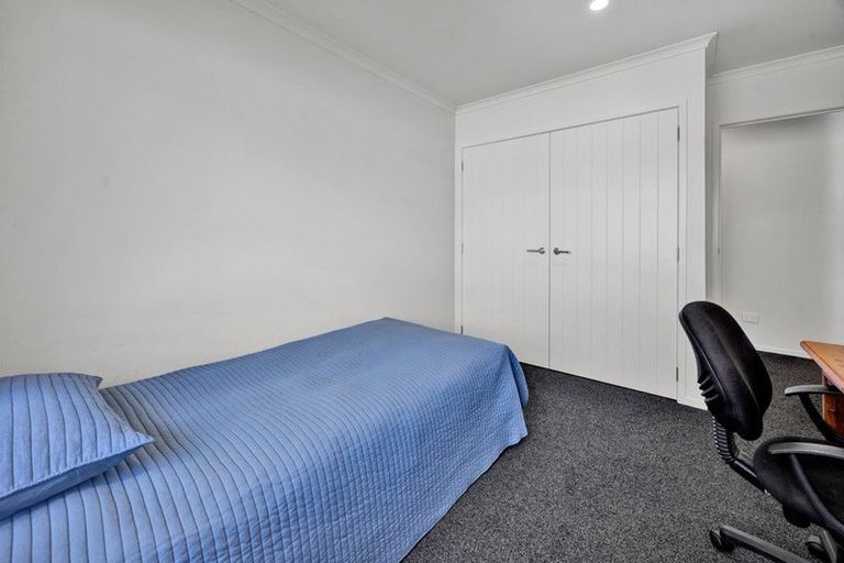 Photo of property in 48b Celia Street, Stratford, 4332