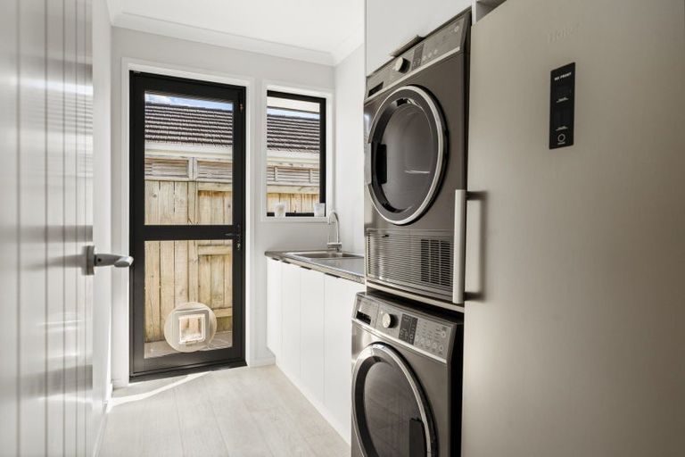 Photo of property in 21 Benmore Crescent, Pyes Pa, Tauranga, 3112