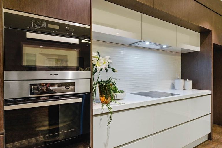 Photo of property in 32 Bounty Road, Long Bay, Auckland, 0630