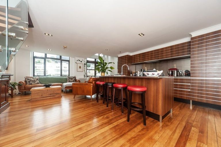 Photo of property in Augusta Apartments, 23/254 Willis Street, Te Aro, Wellington, 6011