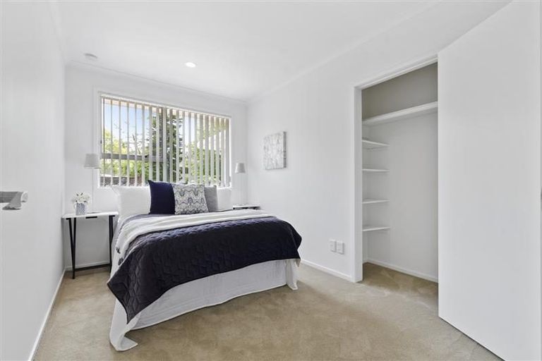 Photo of property in 83 Advene Road, Cockle Bay, Auckland, 2014