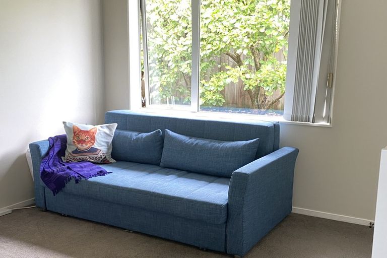 Photo of property in 9 Bonny Crescent, Massey, Auckland, 0614