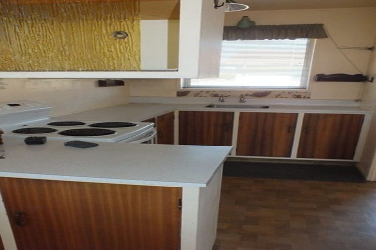 Photo of property in 75 Picton Avenue, Riccarton, Christchurch, 8011