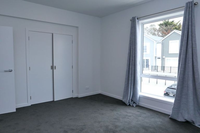 Photo of property in 11/30 Adventure Drive, Whitby, Porirua, 5024