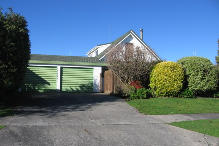 Photo of property in 28 Lockhart Avenue, Milson, Palmerston North, 4414