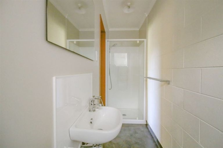 Photo of property in 24 Burtts Road, Durie Hill, Whanganui, 4500