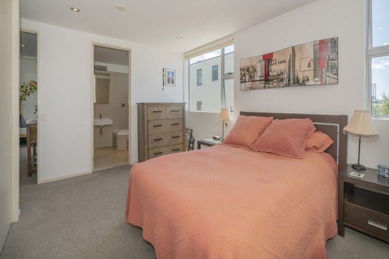 Photo of property in 302/1 Victoria Street, Whitianga, 3510