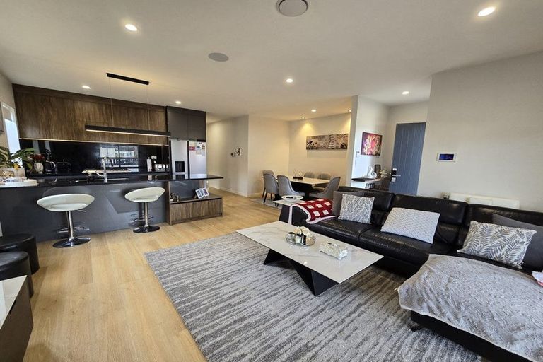 Photo of property in 39 Farranfore Road, Opaheke, Papakura, 2113