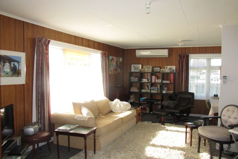 Photo of property in 42 Queen Street, Wairoa, 4108