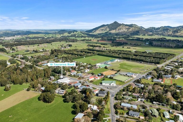 Photo of property in 19 Tauraroa Road, Maungakaramea, Whangarei, 0178