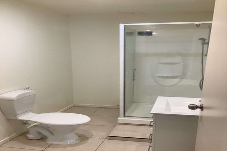 Photo of property in 506d Barbadoes Street, Edgeware, Christchurch, 8013