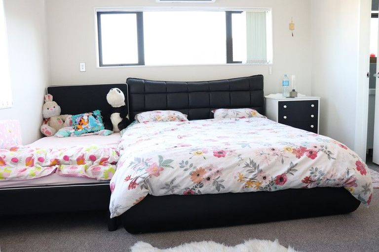 Photo of property in 5 Te Hiko Way, Mangere, Auckland, 2022