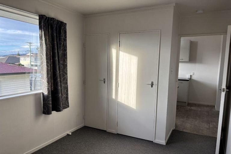 Photo of property in 28g Leighton Avenue, Waiwhetu, Lower Hutt, 5010