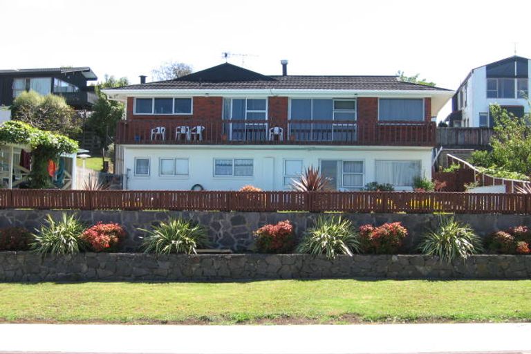 Photo of property in 129 Glamorgan Drive, Torbay, Auckland, 0630