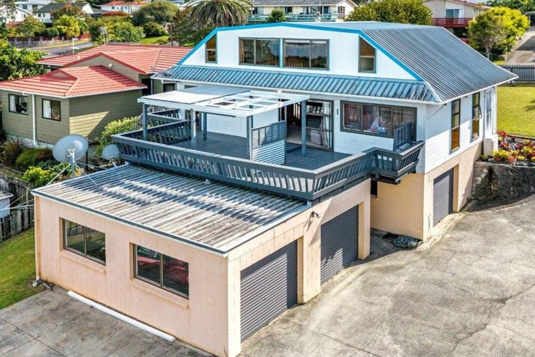 Photo of property in 72 West View Crescent, Onerahi, Whangarei, 0110