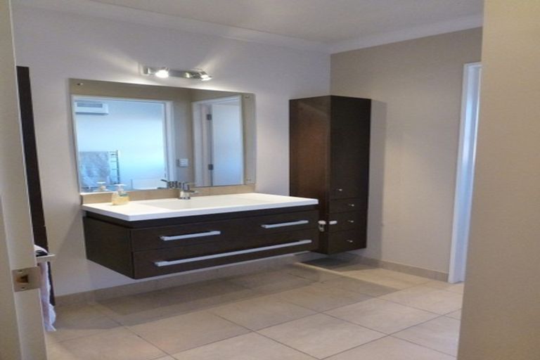 Photo of property in 17 Foresters Crescent, Parklands, Christchurch, 8083