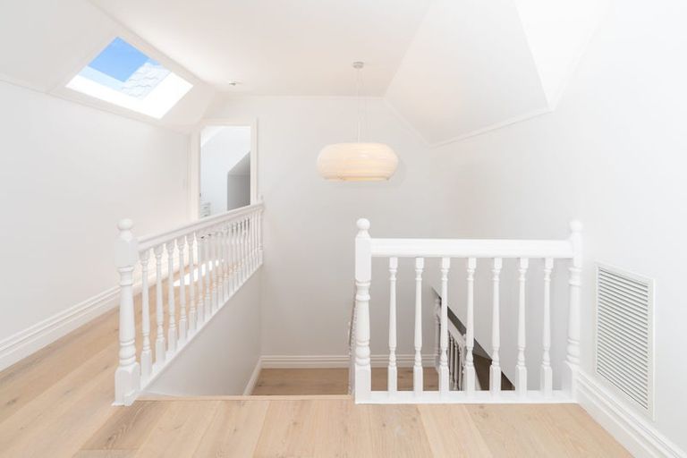 Photo of property in 5 Lavinia Grove, Waikanae Beach, Waikanae, 5036