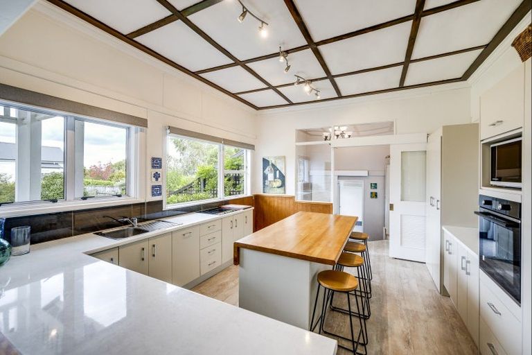 Photo of property in 10 Gaisford Terrace, Waipukurau, 4200