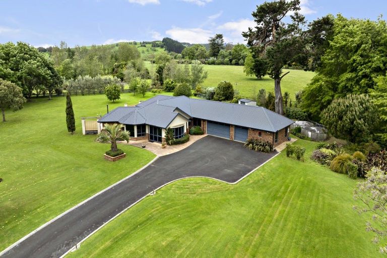 Photo of property in 136 Mcnicol Road, Clevedon, Papakura, 2585