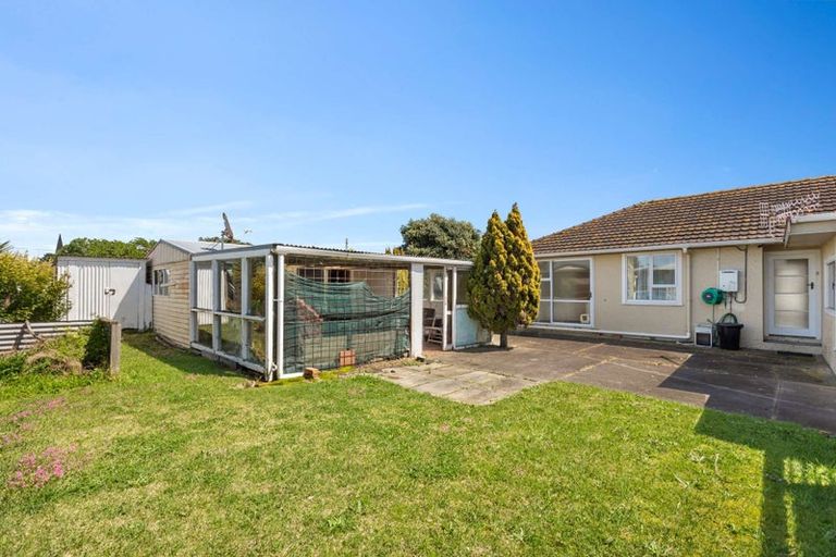 Photo of property in 38 Manuka Street, Castlecliff, Whanganui, 4501