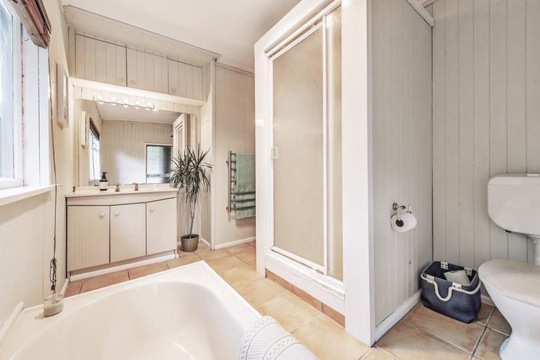 Photo of property in 51 Kings Avenue, Waikuku Beach, 7402