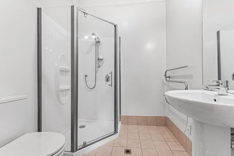 Photo of property in 15/44 Carlos Drive, Flat Bush, Auckland, 2016