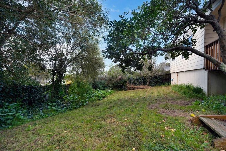 Photo of property in 2/191 Don Buck Road, Massey, Auckland, 0614