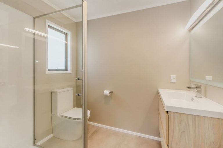 Photo of property in 15a Winton Street, Paraparaumu Beach, Paraparaumu, 5032