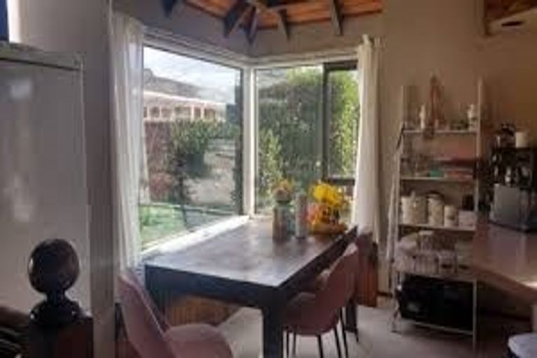 Photo of property in 23 Kensington Place, Fairfield, Hamilton, 3214