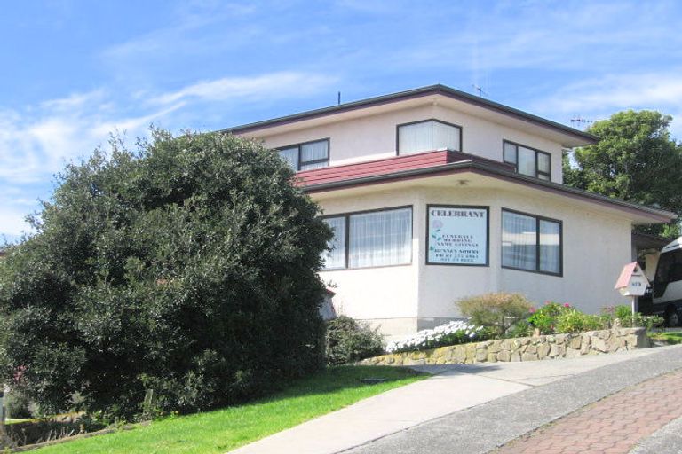 Photo of property in 473a Maunganui Road, Mount Maunganui, 3116