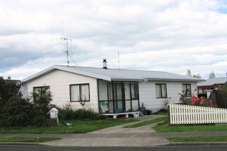 Photo of property in 2 College Place, Poike, Tauranga, 3112