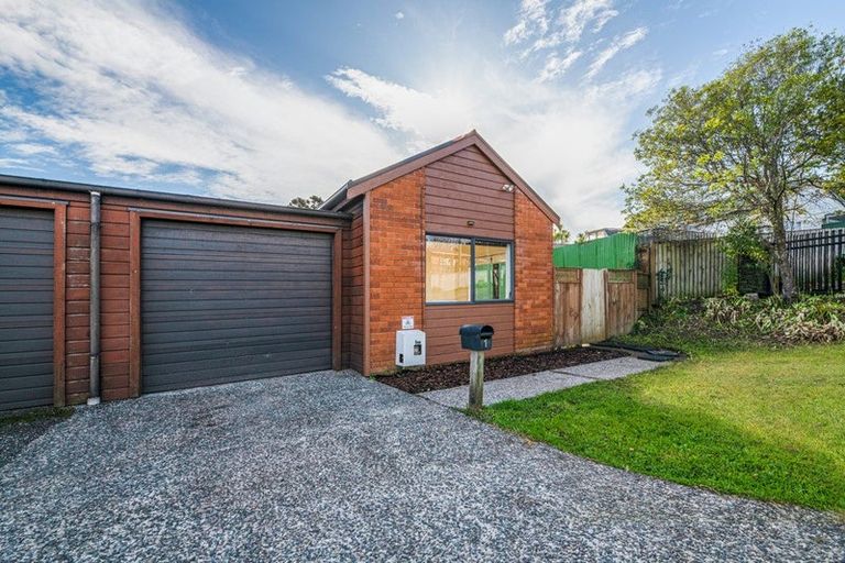Photo of property in 20/167 Whitney Street, Blockhouse Bay, Auckland, 0600
