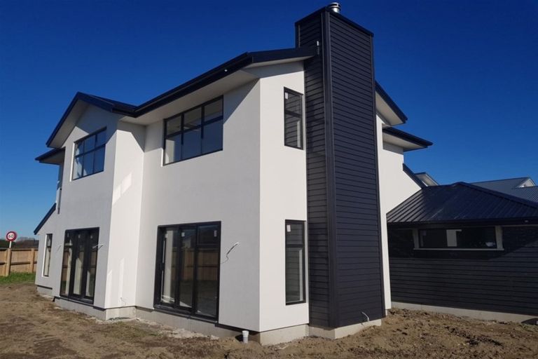 Photo of property in 5 Dow Square, Wigram, Christchurch, 8025