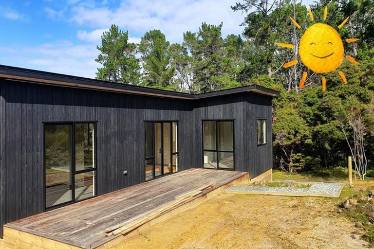 Photo of property in 50 Schoolhouse Bay Road, Kawau Island, 0920