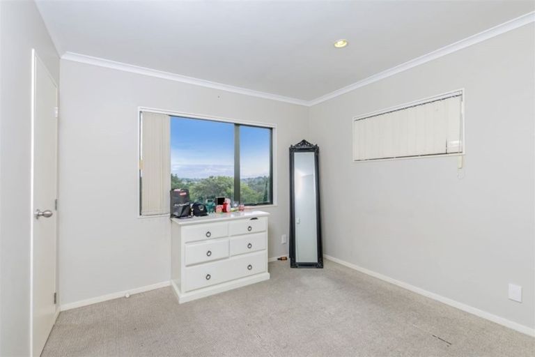 Photo of property in 189 Waimumu Road, Massey, Auckland, 0614