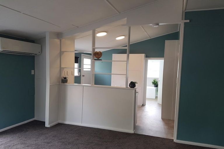 Photo of property in 2/62 Linwood Avenue, Linwood, Christchurch, 8011