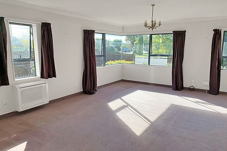 Photo of property in 162 Auckland Road, Greenmeadows, Napier, 4112