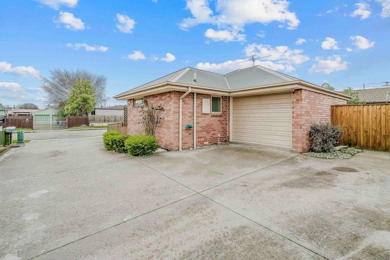 Photo of property in 1/37 Oakhampton Street, Hornby, Christchurch, 8042