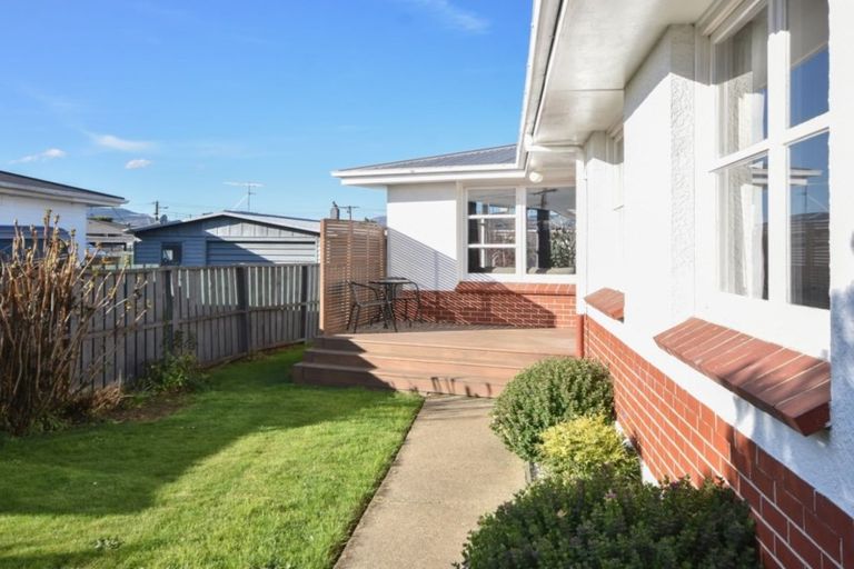 Photo of property in 15 Duff Place, Mosgiel, 9024
