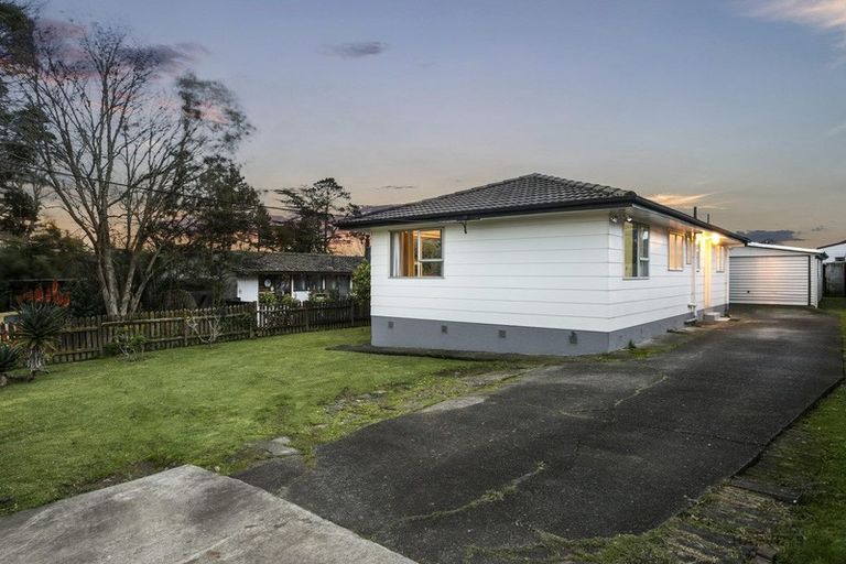Photo of property in 110 Parrs Cross Road, Sunnyvale, Auckland, 0612