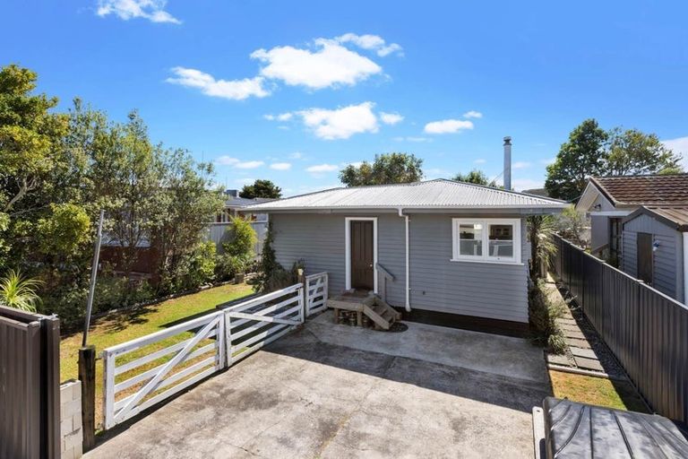 Photo of property in 1a Aurea Avenue, Pakuranga, Auckland, 2010