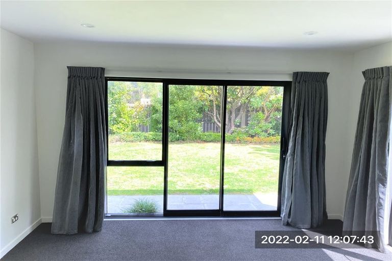Photo of property in 82 Springfield Road, St Albans, Christchurch, 8014
