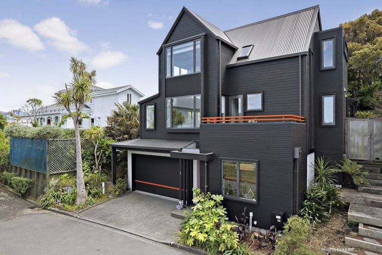 Photo of property in 1/85 Elizabeth Street, Mount Victoria, Wellington, 6011