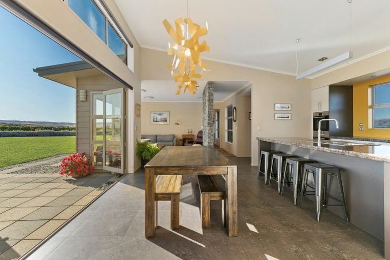 Photo of property in 130a Mcarthur Road, Springvale, Alexandra, 9391