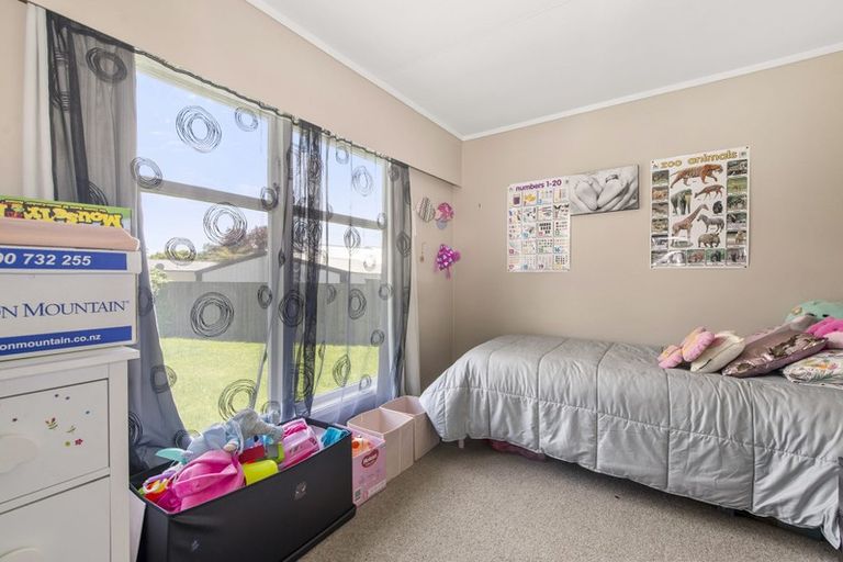 Photo of property in 25 Tennyson Drive, Owhata, Rotorua, 3010