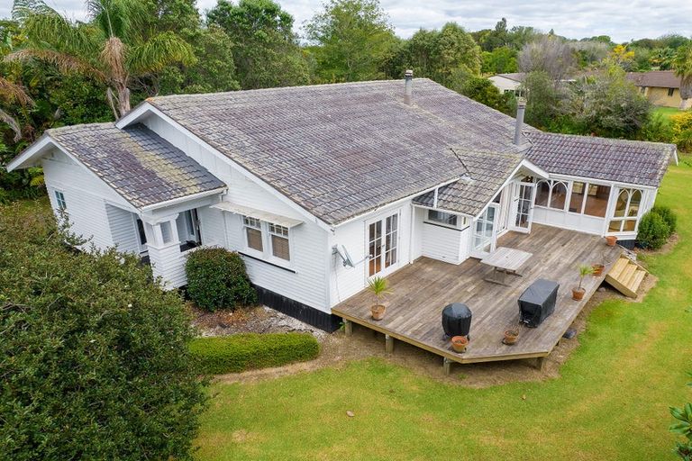 Photo of property in 15 Karaka Drive, Kerikeri, 0230