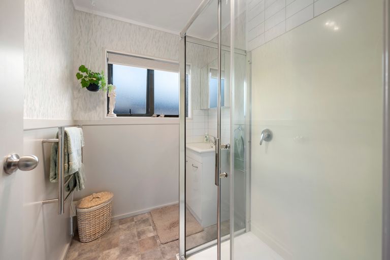 Photo of property in 5a Streamdale Place, Ngongotaha, Rotorua, 3010