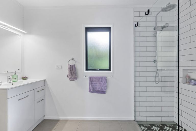 Photo of property in 181 Govan Wilson Road, Whangaripo, Warkworth, 0985