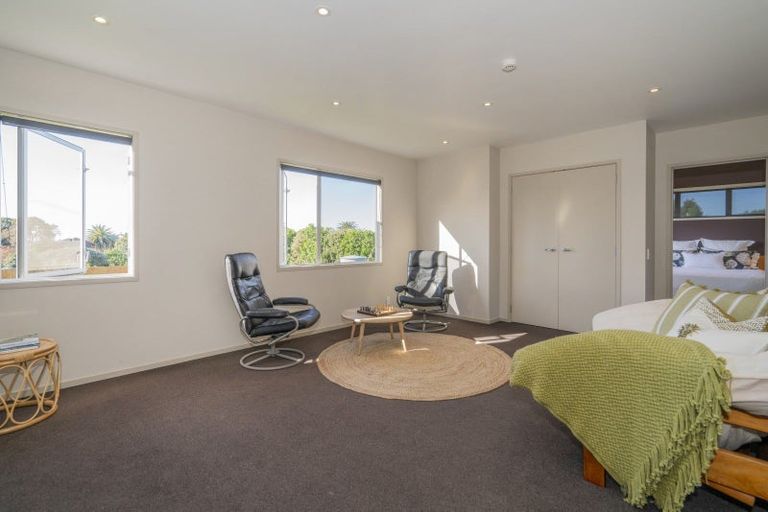 Photo of property in 17 Hahei Beach Road, Hahei, Whitianga, 3591