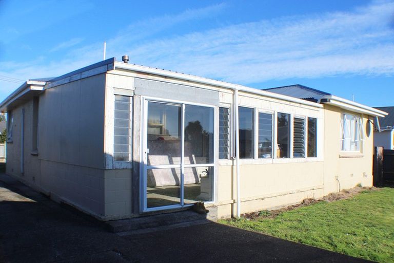 Photo of property in 46 Cargill Street, Waikiwi, Invercargill, 9810